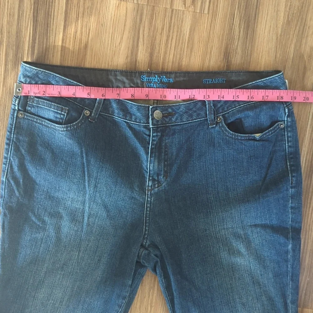 Simply Vera Dark Wash Straight Jeans, US 14 - Picture 2 of 5